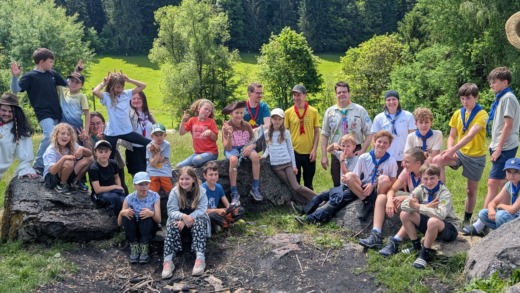 Gruppenbild der Teilnehmer:innen am Pfingstlager